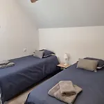 T6 Avec Piscine En Dordogne Ferienhaus