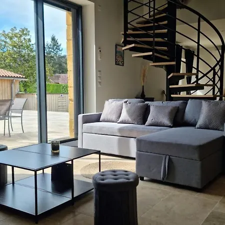 Holiday home T6 Avec Piscine En Dordogne *