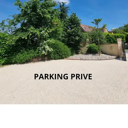 T6 Avec Piscine En Dordogne *